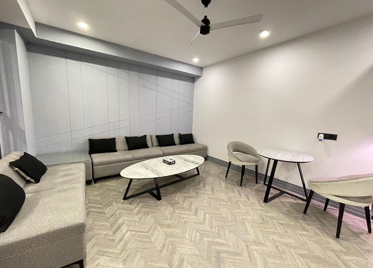 Bedchambers Serviced Apartments - Cyber City Gurgaon Ngoại thất bức ảnh